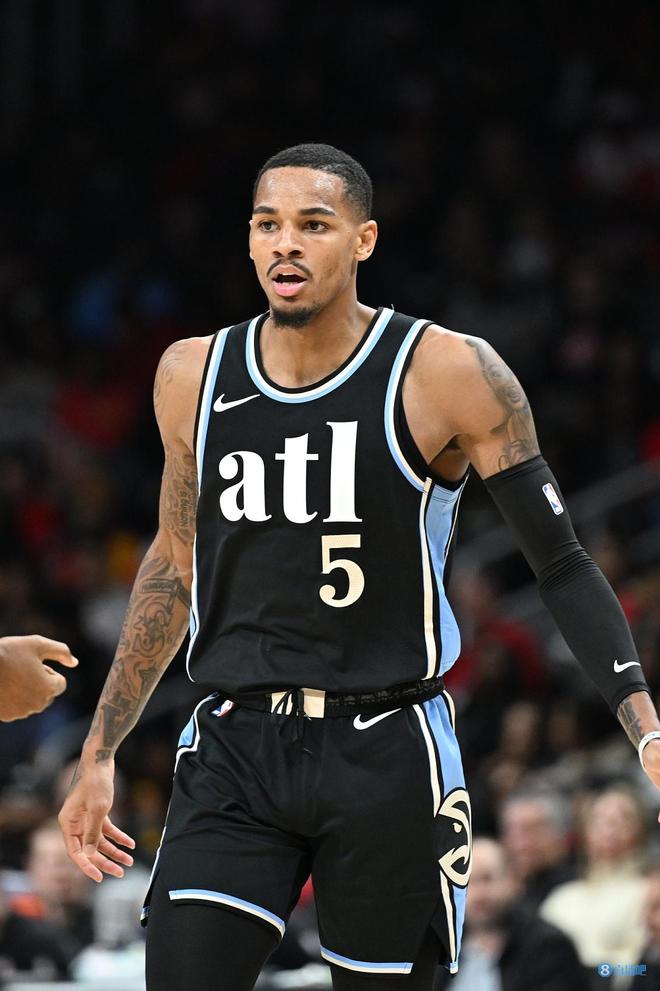 第三人跑位 第三人跑位