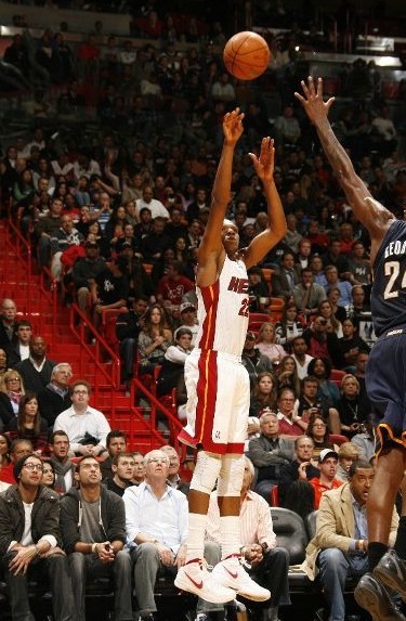 在琶洲对接 在琶洲对接